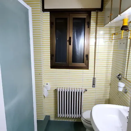 Venice House メストレ