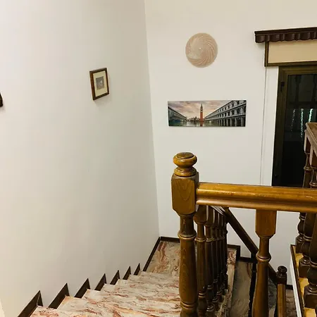 Venice House Rum i privatbostad Mestre