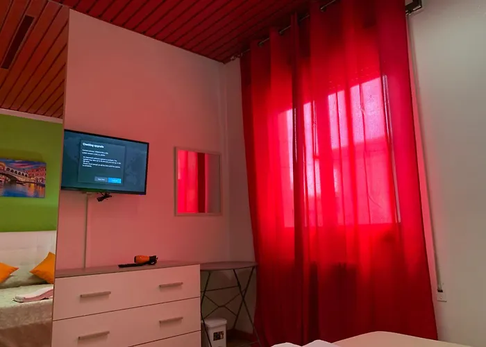 Venice House Homestay