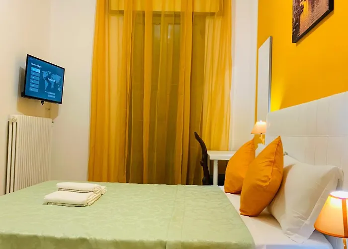 Venice House Homestay *