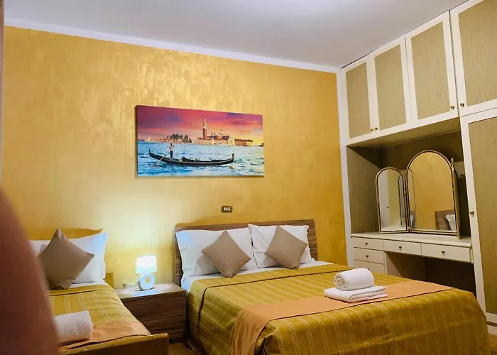 Homestay Venice House Mestre